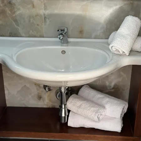 Islands View 3* クサミル