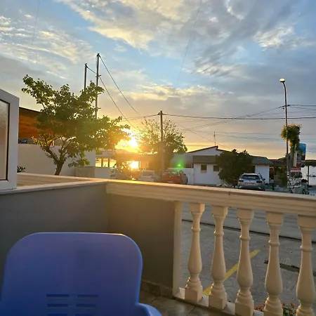 ホテル Islands View クサミル